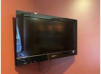 21' Sony Bravia TV With Wall Mount