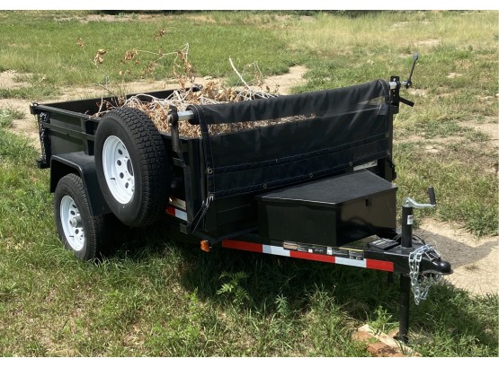 Patriot 5' X 8' Hydraulic Dump Trailer With Rolling Mesh Cover And Spare Tire.