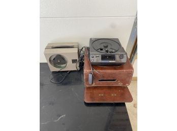 Lot Of 2 Late Model Projectors With Leather Case
