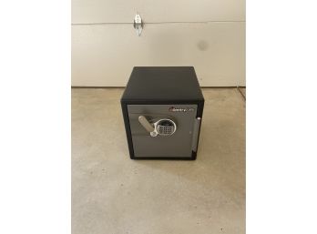 Sentry Combination Lock Safe (as Is)