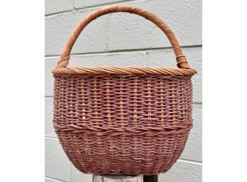 Adorable Vintage Woven Basket