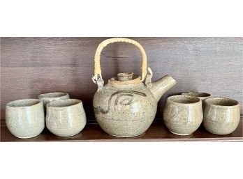 Ceramic Teapot With Six Matching Cups