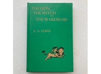The Lion, The Witch And The Wardrobe By C.s. Lewis