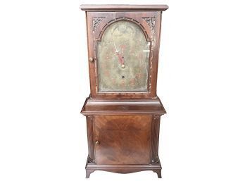 Antique Simeon Jocelyn (1746-1823) New Haven CT Circa 1780 Mahogany Cased Shelf Clock W Silvered Brass Dial