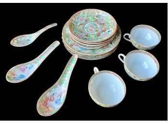 14 Antique Hand Painted Japanese Porcelain Cups, Saucers And Spoons