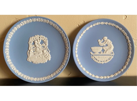 2 Vintage Wedgewood Blue/White Mother Plates