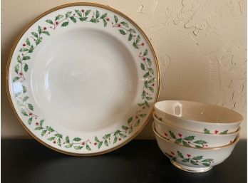 4 Lenox Holiday Bowls With  1 Large And 3 Small