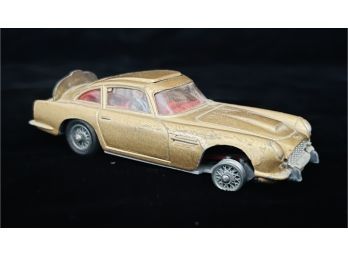 Vintage Corgi Toys Cast Metal James Bond Aston Martin Car