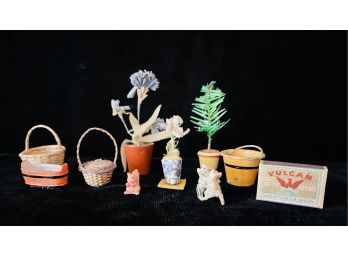 Antique Dollhouse Miniatures