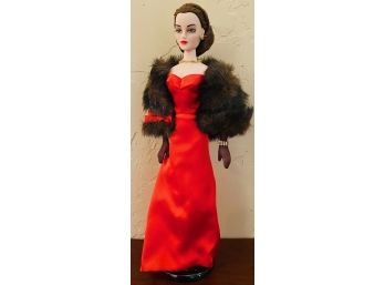 Vintage Doll 'Madra' Mel Odom For Ashton Drake Galleries Brunette In Red Formal Evening Gown & Black Faux Fur