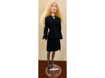 Vintage Alexander Doll Long Blond Crimped Hair In Black Velvet Skirt Suit