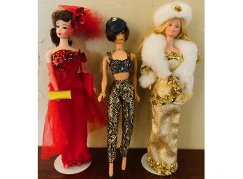 3 Pcs Vintage Barbie Lot  Brunette In Red Formal Evening Gown, Short Hair Brunette In Pantsuit & Blond In Gold