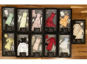 Authentic The Jackie Doll Ensemble Collection By The Franklin Mint (11 Pieces)