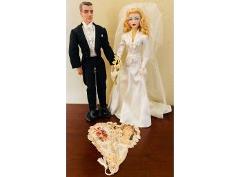 Vintage Bride & Groom Dolls Blond Satin Dress By Mel Odom For Ashton Drake Galleries & Trent Male Doll In Tux