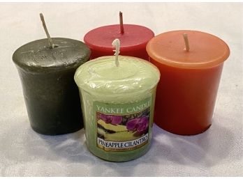 Small Yankee Scented Candle Lot (4 Pieces)