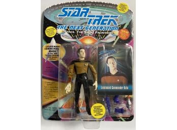 Vintage 1993 Playmates Star Trek The Next Generation Lieutenant Commander Data W/ Collector Card