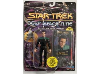 Vintage 1993 Playmates Star Trek Deep Space Nine Doctor Julian Bashir W/ Collector Card Unopened