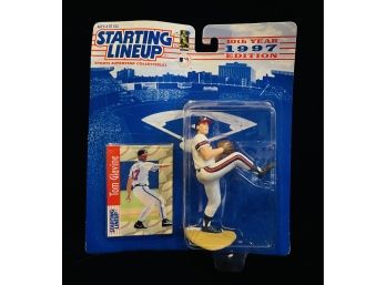 1997 Starting Lineup Tom Glavine Baseball Action Figure