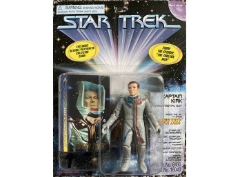 Vintage 1997 Playmates Star Trek Captain Kirk Environmental Suit W/ Collector Card Unopened