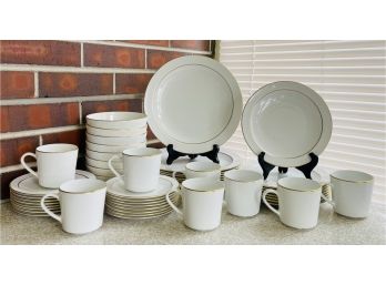 48 Pc. Centura By Corning White Porcelain With Gold Trim China Set