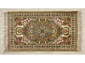 Small Persian-like Area Rug