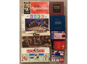 Collection Of Vintage Games Incl. Clue, The Game Of Life & More