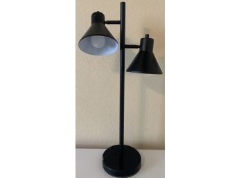 Black Metal Dual Table Lamp
