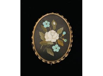 Lovely Antique Gold Tone Brooch With Inlayed Onyx