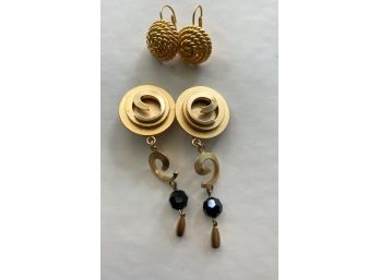 Lovely Pair Of Karen Hall Clip On Earrings (3 In” Long) & Gold Circular Rope Earrings