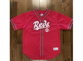Red's XL MLB True Fan Baseball Top