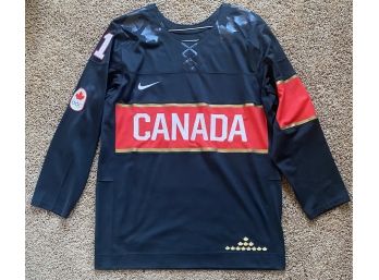 Kane Pet Team Canada Size L Black Jersey