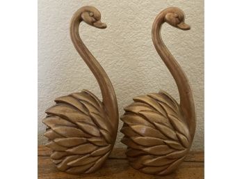 Pair Of Hand Made Swan Figurines Circa 1977