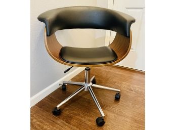 Office Chair In Black Faux Leather And Chrome Finish