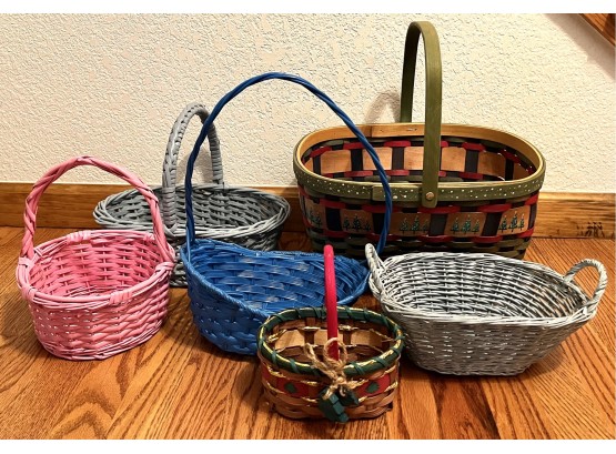 Assorted Lot Of Various Size & Color Baskets