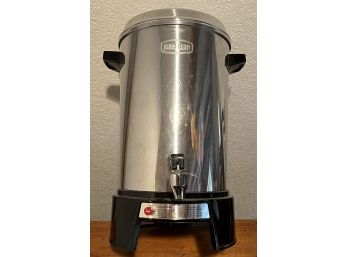 Large West Bend 30 Cup Coffee Maker Incl. Coffee Pots
