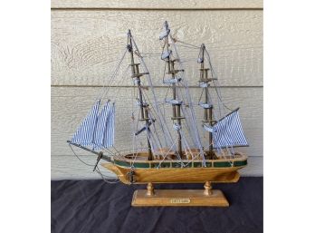 The Cutty Sark Ship Replica By The Heritage Mint LTD In Original Box