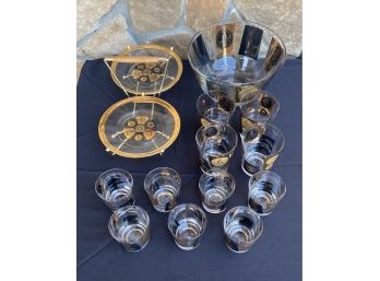15 Piece Vintage Cera Coin Patterned Bar Set Including Tray, Whiskey Glasses, And Cups