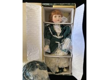 Maureen Doll Designed By Vincent J DeFilippo, For The Designers Guild Collection Ltd Ed Original Artist Doll