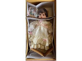 Welden Museum Of Collectibles A World Of Dolls Blossom Doll NIB