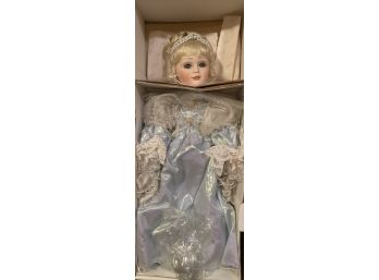 Cinderella From Mary Osmond Fine Porcelain 'Fairy Tale' Collectors Doll Limited Edition New In Box