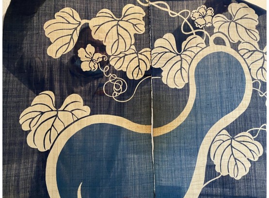 Handmade And Hand Dyed Linen Door Screen Vine Pattern With Blue And White