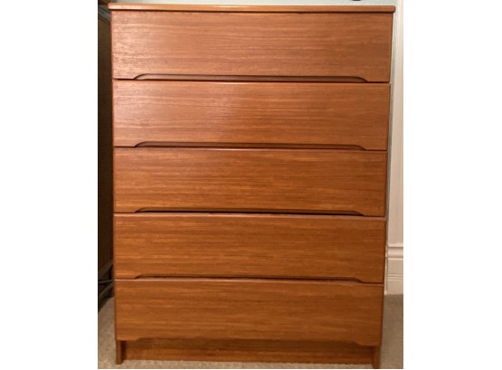Wooden 5 Drawer Dresser