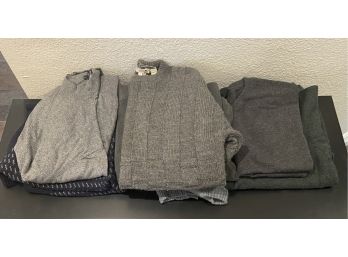Collection Of 6 Size Large Mens Sweaters Including American Giant