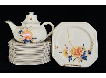 Mikasa Continental Ivory  Majestic Teapot & 13 8' Plates