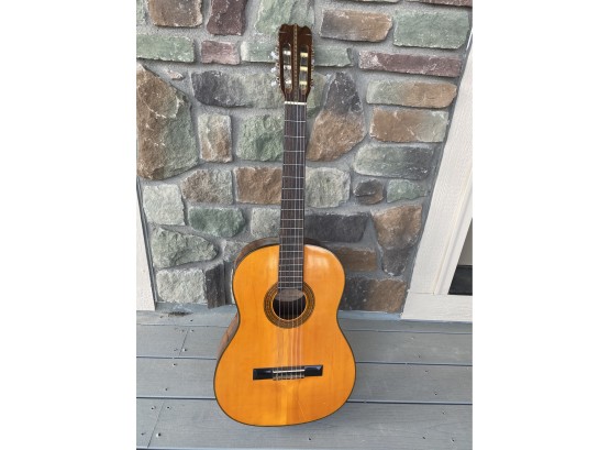 Barcelona Model 311 Acoustic Spanish Guitar With Serial Number