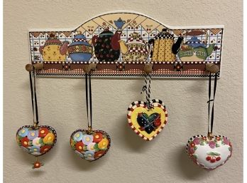 ME Ink Gorgeous Porcelain Wall Organizer With Intricate Patterns And Heart Ornaments