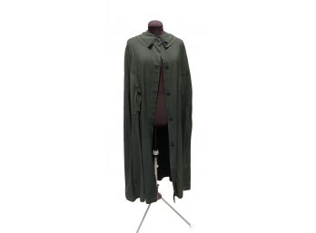 Antique Dark Green Worsted Wool Ladies Cape With Collar