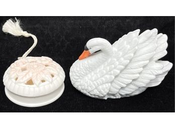 Home Decor Incl. Ceramic Swan & Wardrobe Refreshener