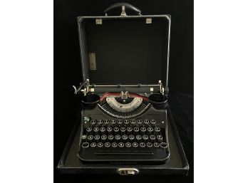 Vintage Black Underwood Typewriter W/ Case