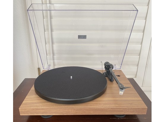 Pro-Ject Debut Evo Turntable With Sumiko Cartridge
